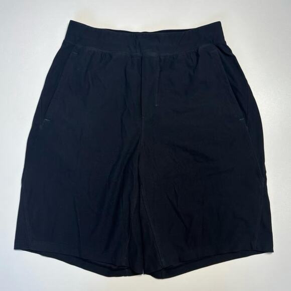 Lululemon Twill Chill Short - Picture 1 of 8